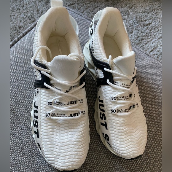 Just So So Sneakers - Picture 2 of 9